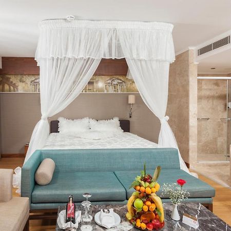 Commodore Elite Suites & Spa Ultra All Inclusive (Adults Only) Evrenseki المظهر الخارجي الصورة