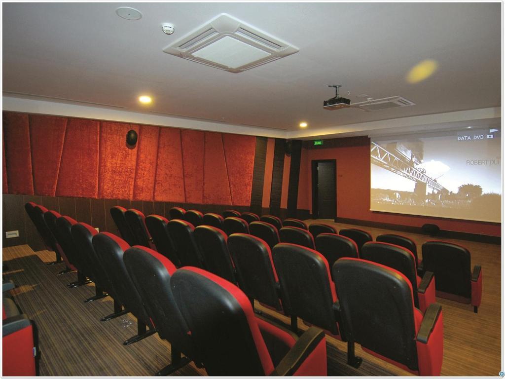 Commodore Elite Suites & Spa Ultra All Inclusive (Adults Only) Evrenseki المظهر الخارجي الصورة