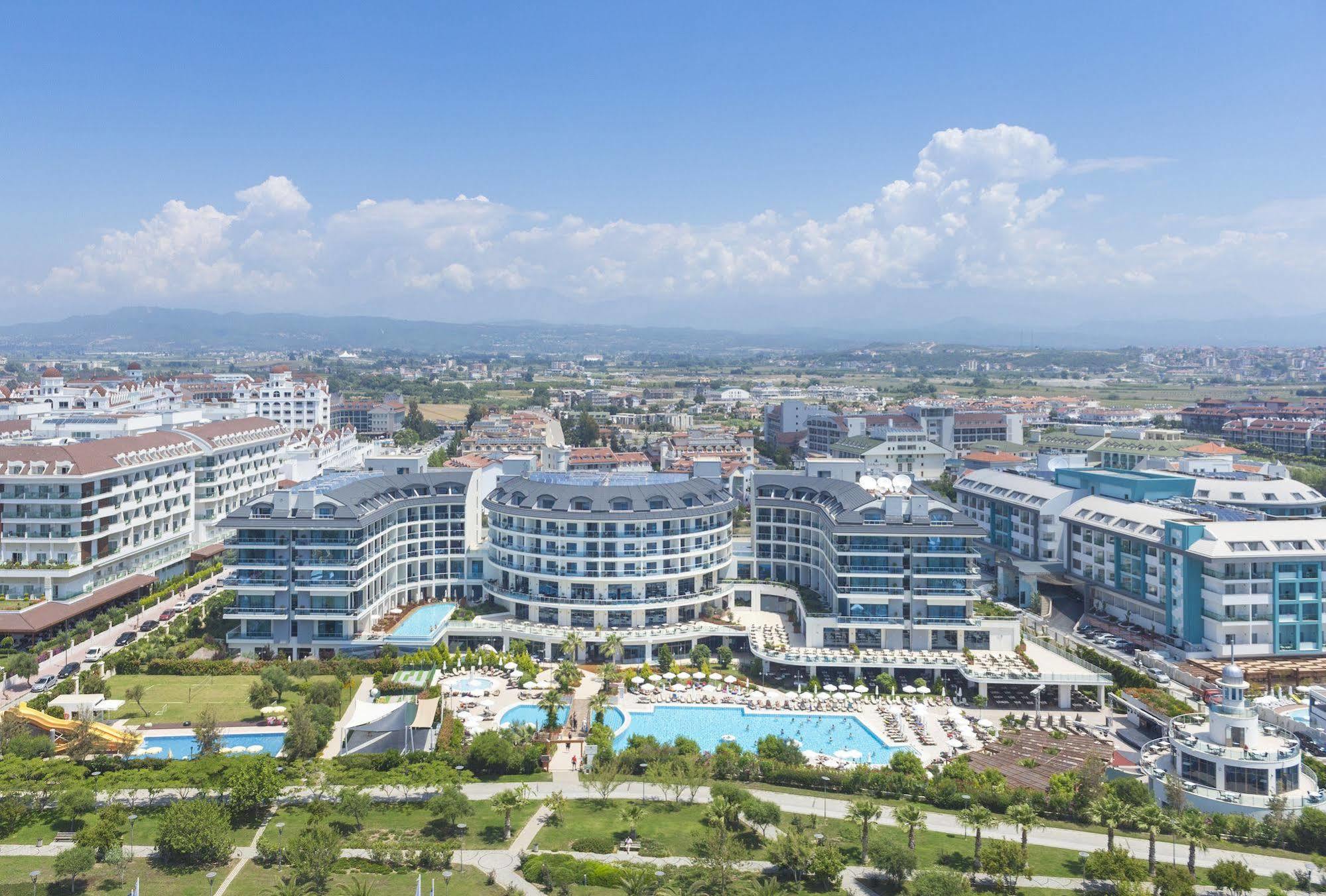Commodore Elite Suites & Spa Ultra All Inclusive (Adults Only) Evrenseki المظهر الخارجي الصورة